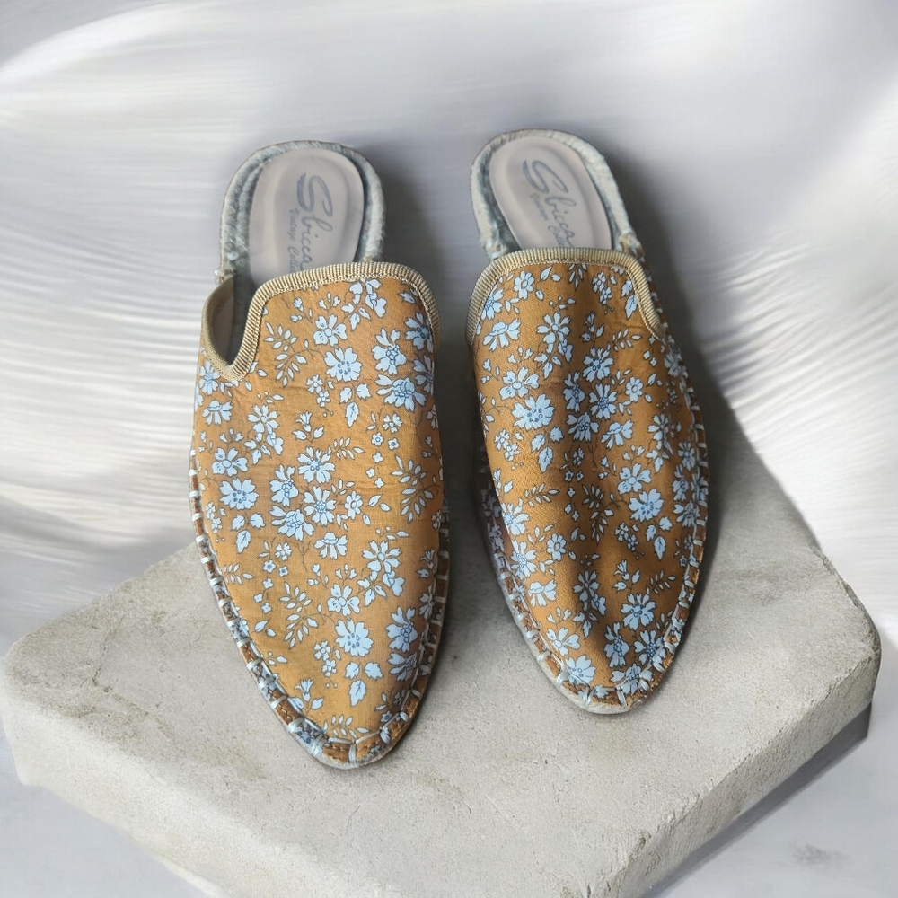 Sbicca Upton Marigold Floral Print Slides size 9